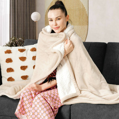 Heated Electric Sherpa Throw Blanket in Beige/White