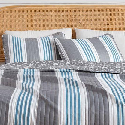 Full/Queen 3 Piece Coastal Starfish Sand Dollar Grey Blue White Quilt Set